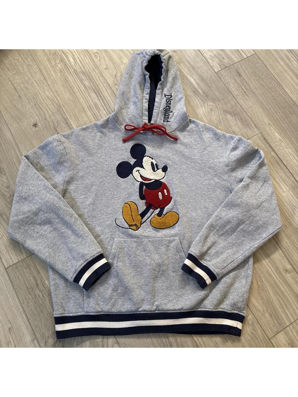 Disney Original Mickey Mouse Hoodie Gray Sweatshrt  Mickey Disneyland Pullover M